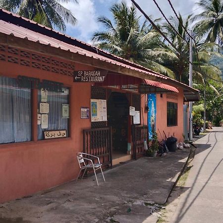 Spc Or Sp Barakah At Abc Air Batang Village Kampong Ayer Batang Exterior photo