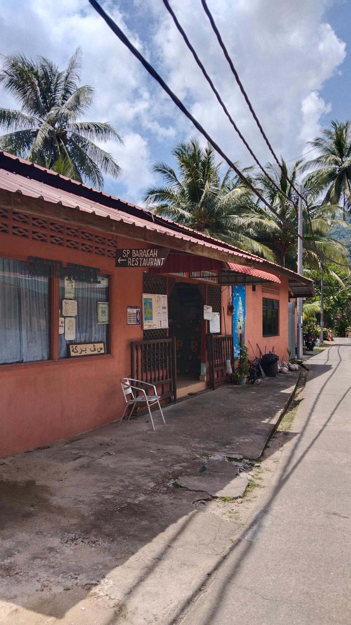 Spc Or Sp Barakah At Abc Air Batang Village Kampong Ayer Batang Exterior photo