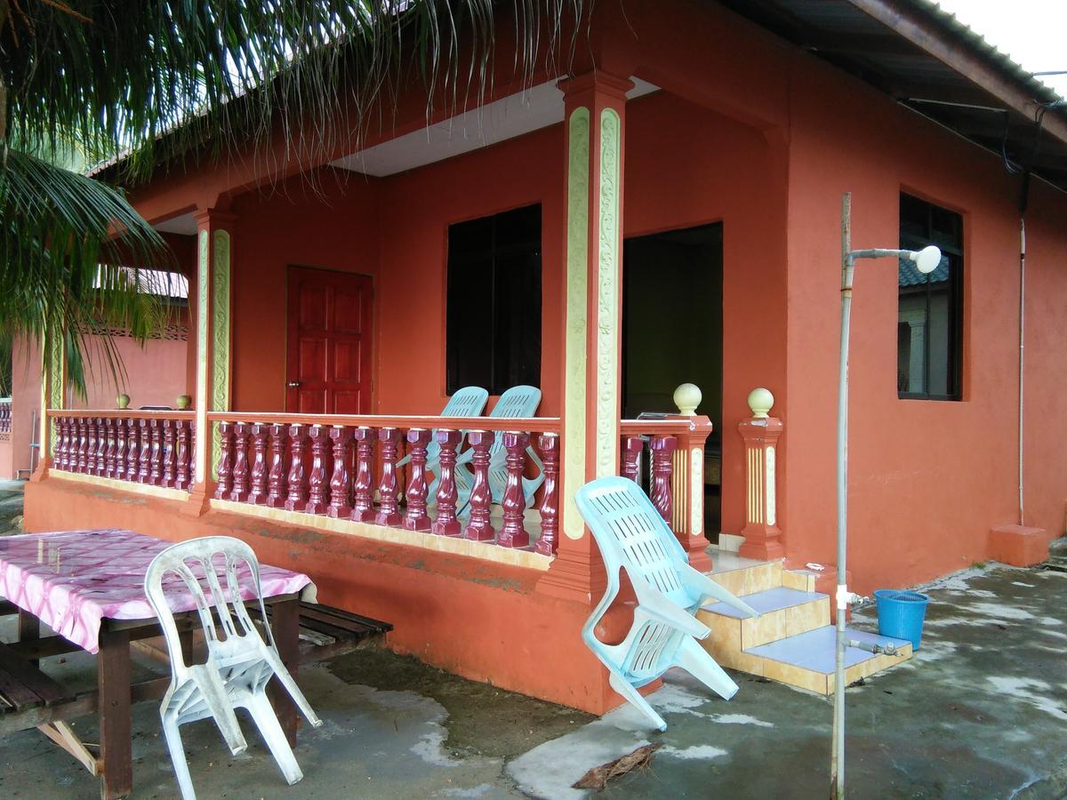 Spc Or Sp Barakah At Abc Air Batang Village Kampong Ayer Batang Exterior photo